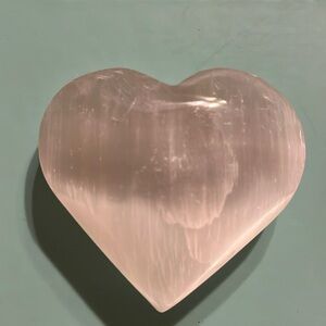 Selenite heart